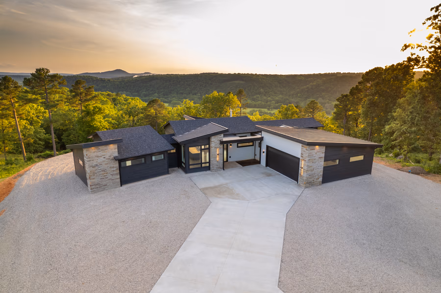 Crownover Company custom home featured in Modern Home Builders